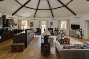 Photo 11- click for photo gallery